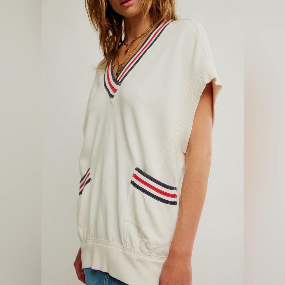 We The Free Free People Ivory Ivy Oversized V-Neck Sweater Vest Size Medium NWT - Picture 13 of 13
